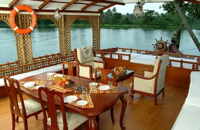 houseboat rates kerala tourism